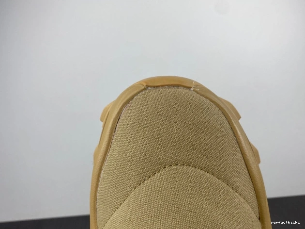 GX0054 Boot Adidas Yeezy Khaki NSLTD 0821